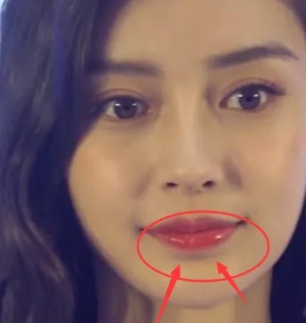 baby被放大十倍抓拍有谁注意她的双层嘴唇真实嘴型长这样