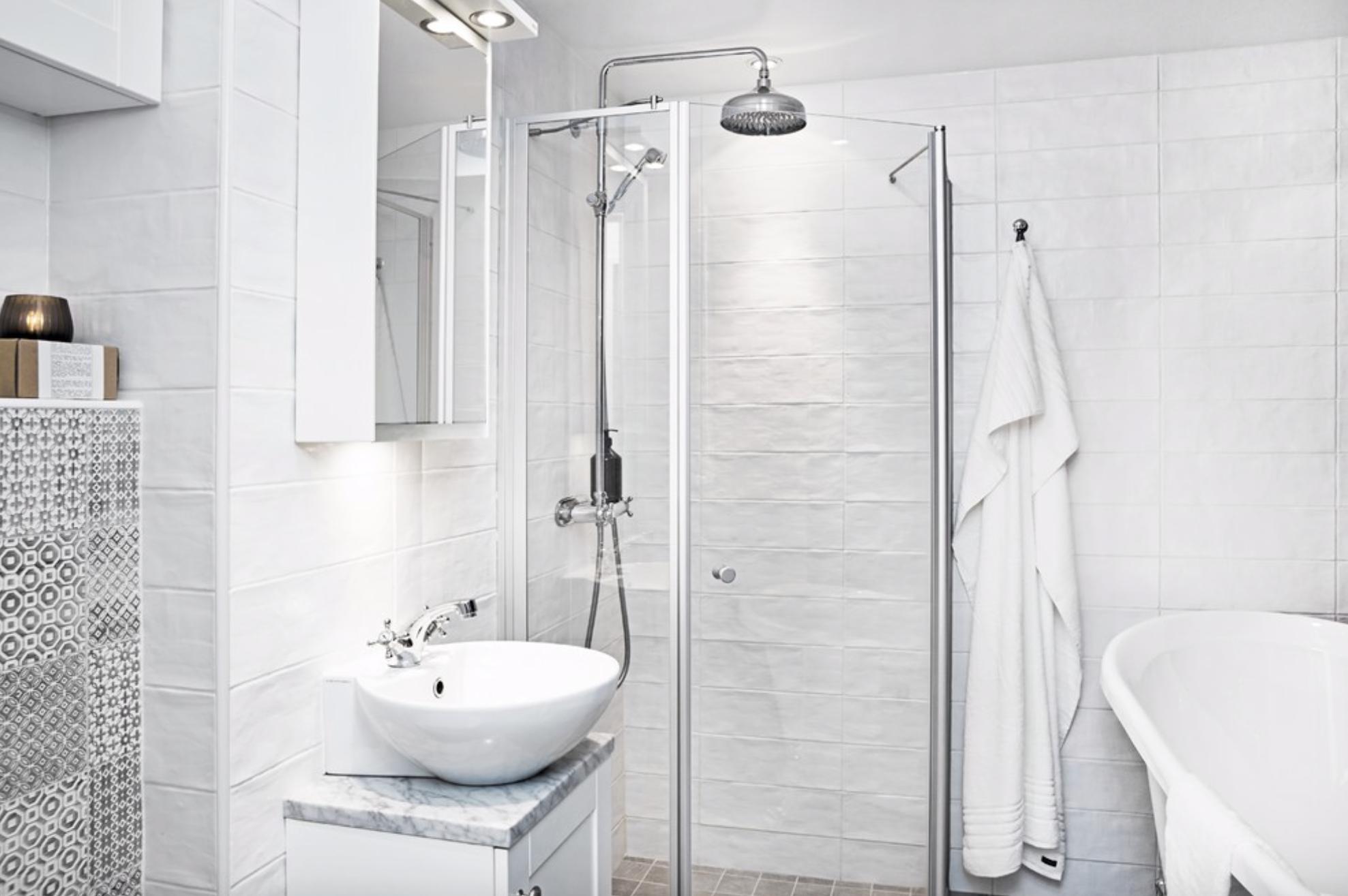 海外设计案例:三套北欧风浴室设计,简洁舒适自然风