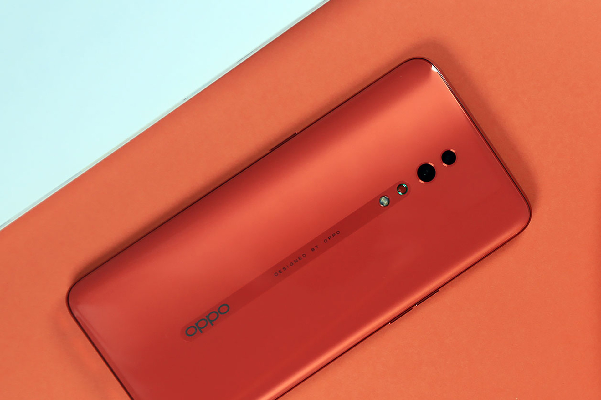 水滴屏3d玻璃机身opporenoz新品图赏