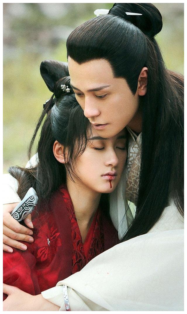 《听雪楼》袁冰妍秦俊杰美图分享,"人中龙凤"感觉与原著不符啊