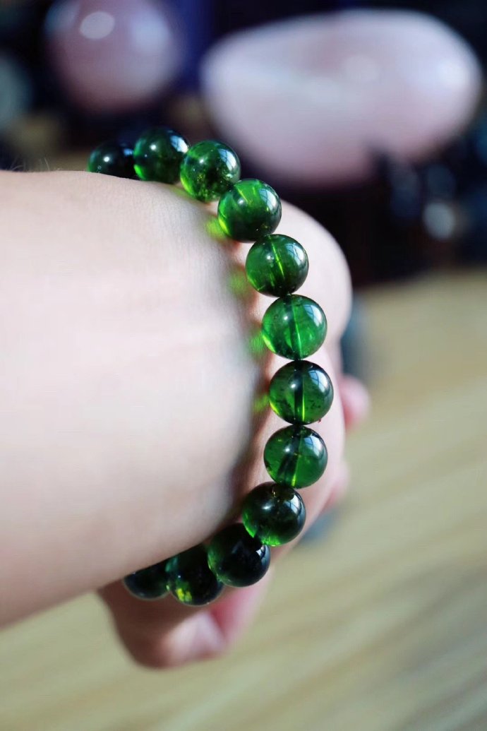 碧玺注胶是怎么回事?