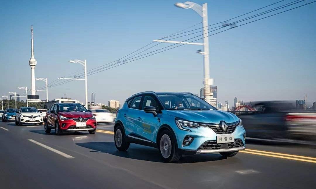 <em>刹车</em>离合<em>器</em>踩不好，对<em>车</em>有损，那减速时先踩<em>刹车</em>还是先踩离合？