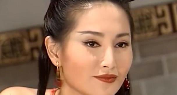 奢侈品|服务员|蔡佳宏_新浪新闻