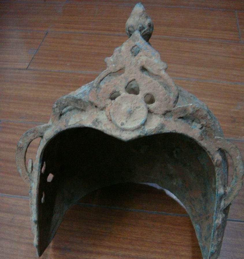中国古代历朝将军们都戴什么头盔？第六个雕有真武大帝