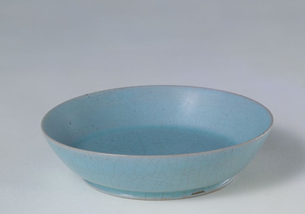 故宫珍藏的宋代汝窑天青釉瓷器,每一件都是传世珍宝