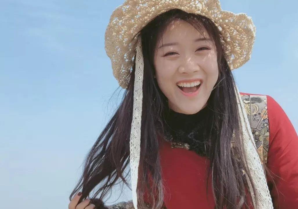 洋浦居然还有这样流光溢彩的童话场景?|洋浦|灯饰|张梦_新浪新闻