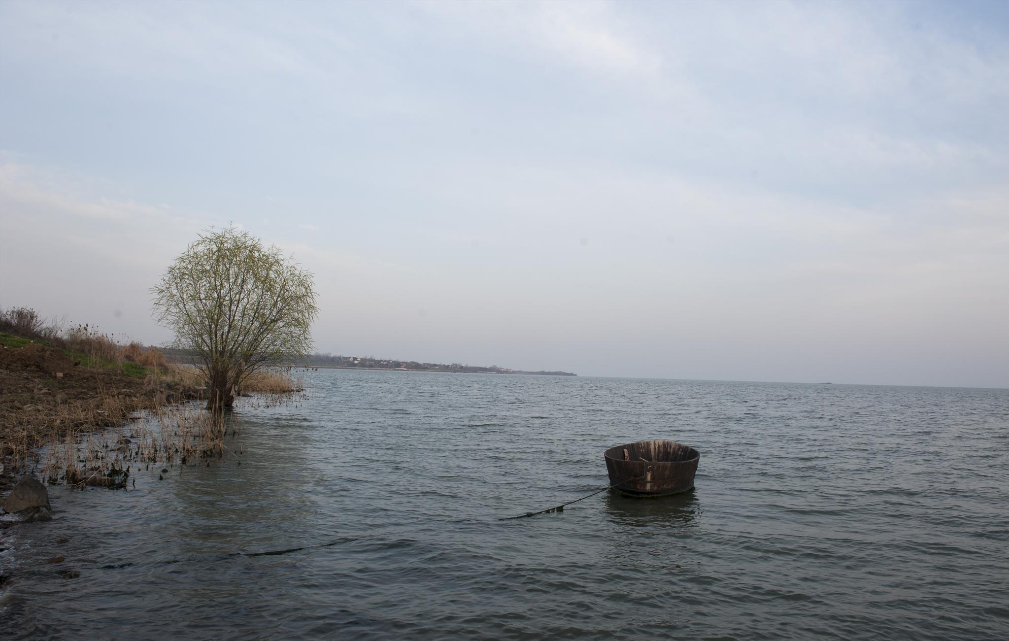 安徽合肥巢湖清晨景色美如画,2019年3月15日清晨,摄于合肥巢湖碧桂园.