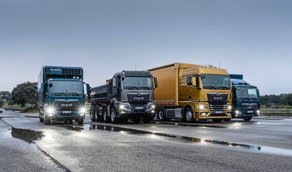 大放异彩德国曼恩发布全新一代tg系列卡车外观酷炫配置更强