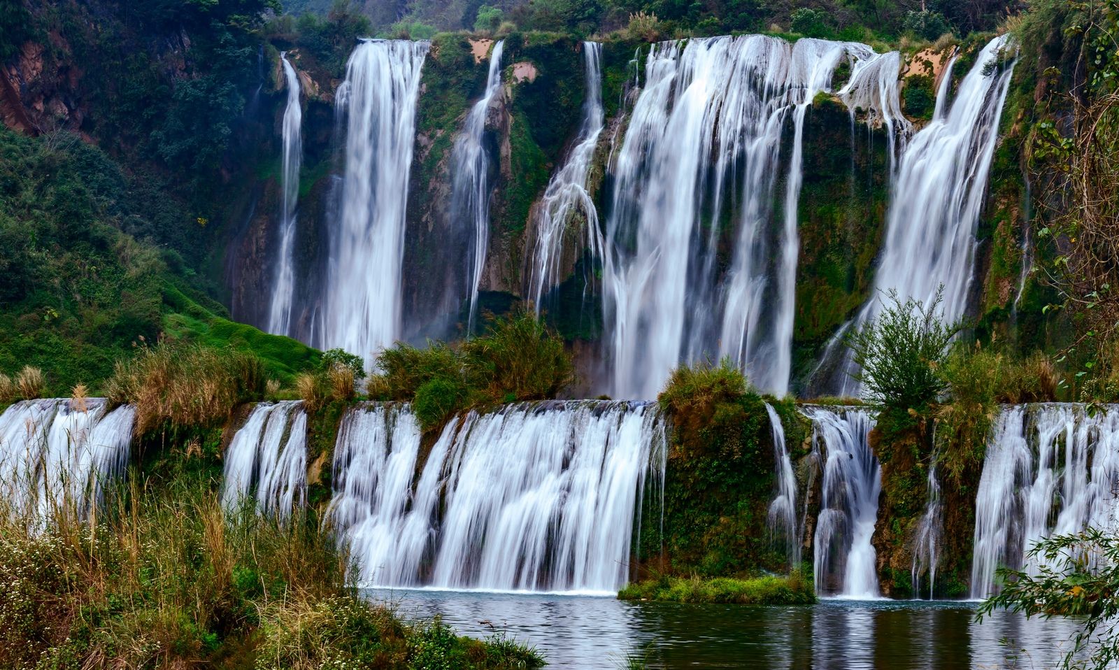 去赞比亚看世界上最壮观的瀑布 - 知乎