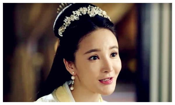 姬蘅到底有没有整容看她十年前在步步惊心中的模样就明白