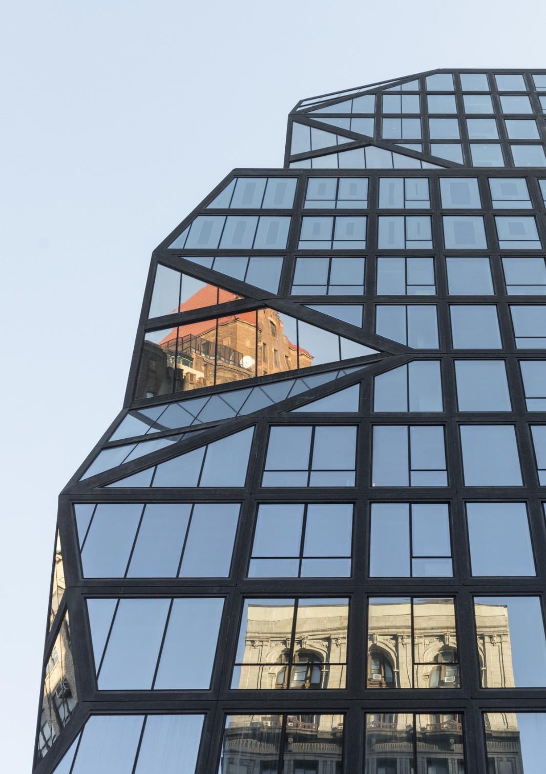 明框玻璃幕墙营造独特视野角度