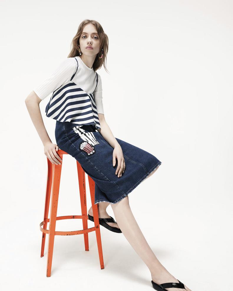 在家就能拍美照,坐姿拍照小技巧,拍出自然轻松的感觉