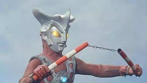 细数出现在奥特曼里的中国雷欧双截棍不算啥赛罗曾在上海登场