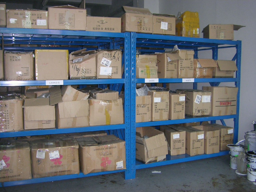 拼多多2块钱的货还包邮商家不亏死了吗网友你想的太简单