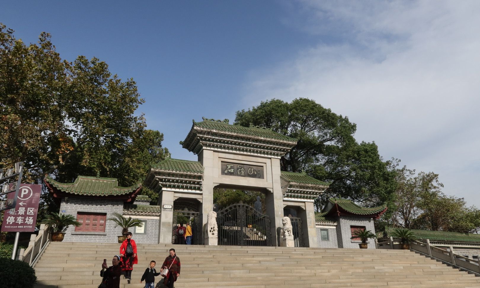 江西九江石钟山,一座自带音效的山,会发出"钟声"