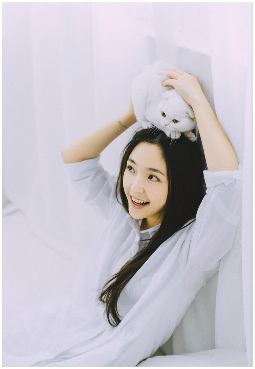 武大校花吴倩的中学时代,浪起来比谁都"狠"__财经头条