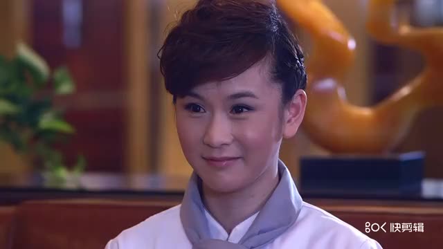 宏达捧场频消费猛夸阿琴献殷勤