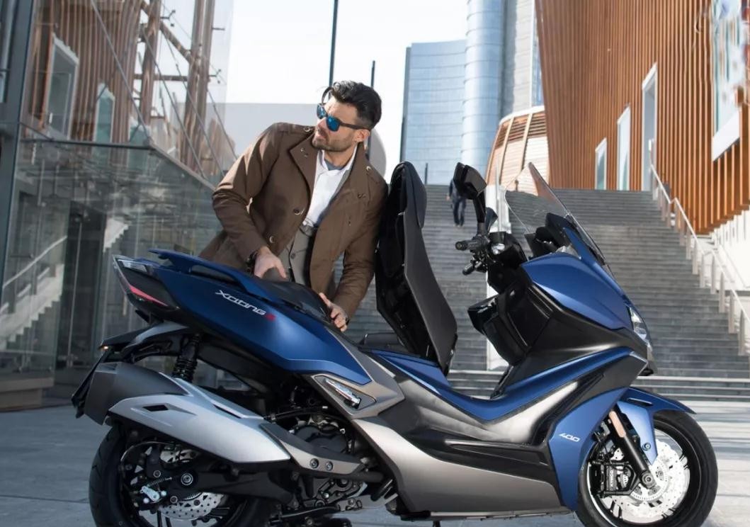 光阳发布2020款xciting s 400,坐高降低,定速巡航,电加热手把