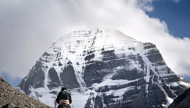 中国最神秘的圣山至今无人能够登顶