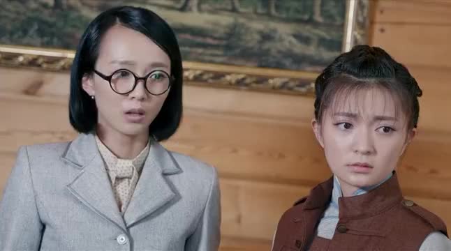 飞哥战队-周璐想加入梁飞战队,但是她应该发挥自己的知识