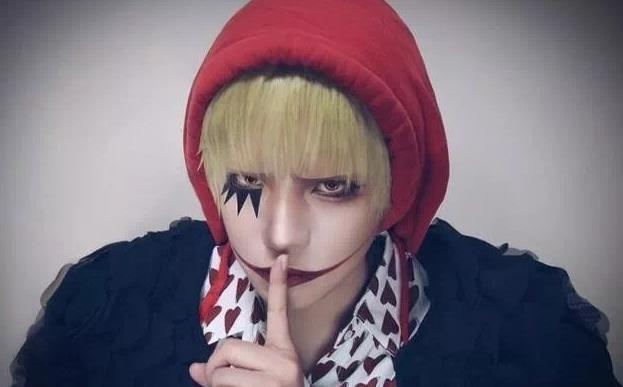 《海贼王》的角色cos,明哥霸气,女帝魅惑,最强还是肌肉雷利