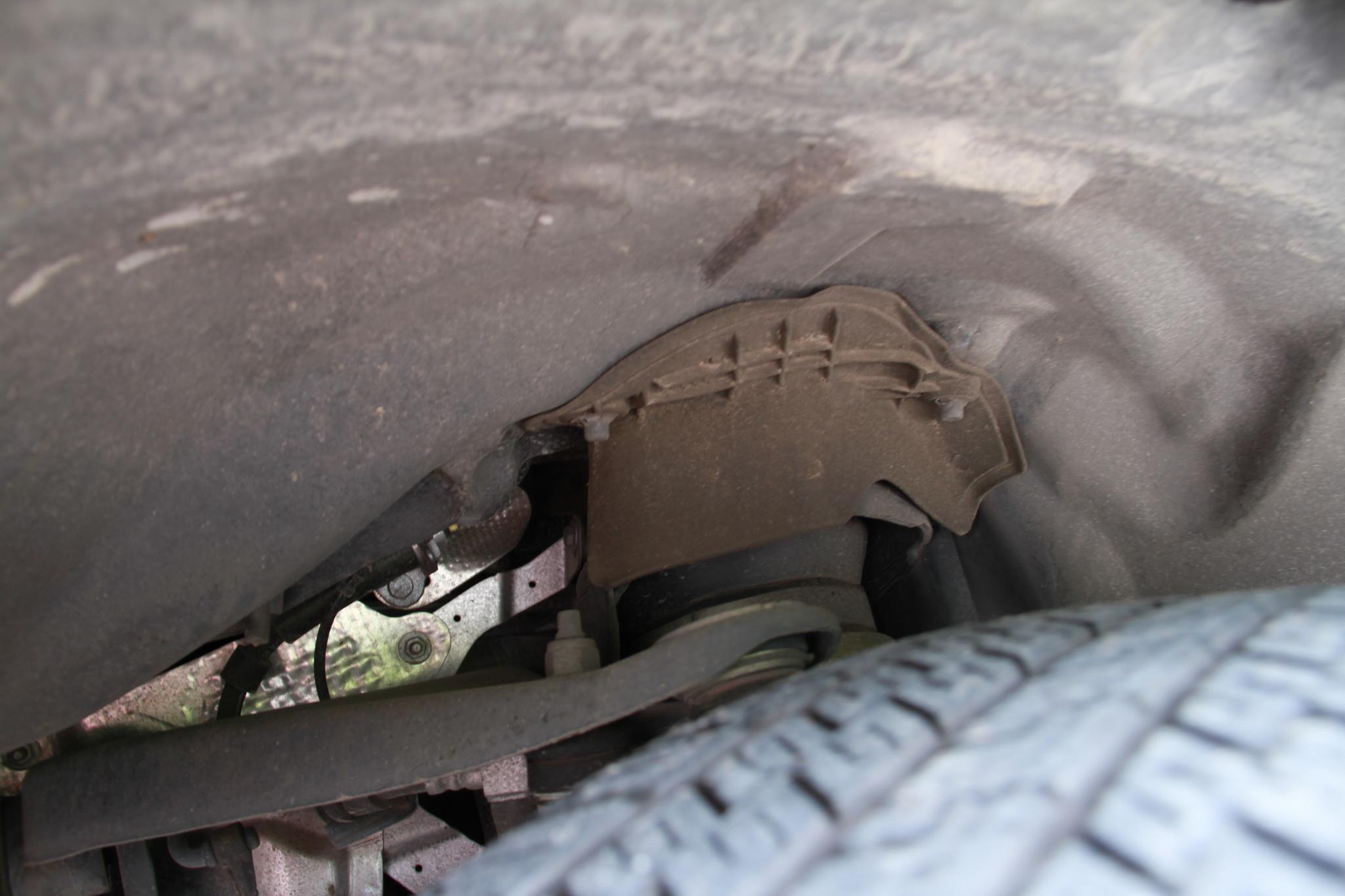 末代大梁的硬派越野-路虎发现4