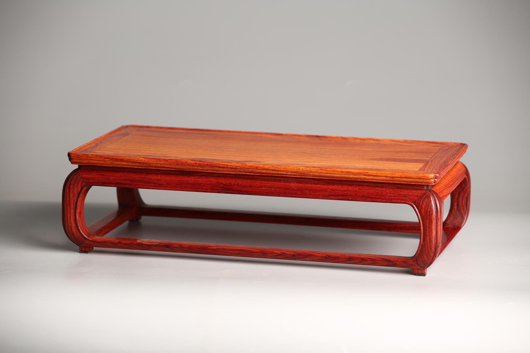 袭明| 明式家具案头器之委角拦水线有束腰小几