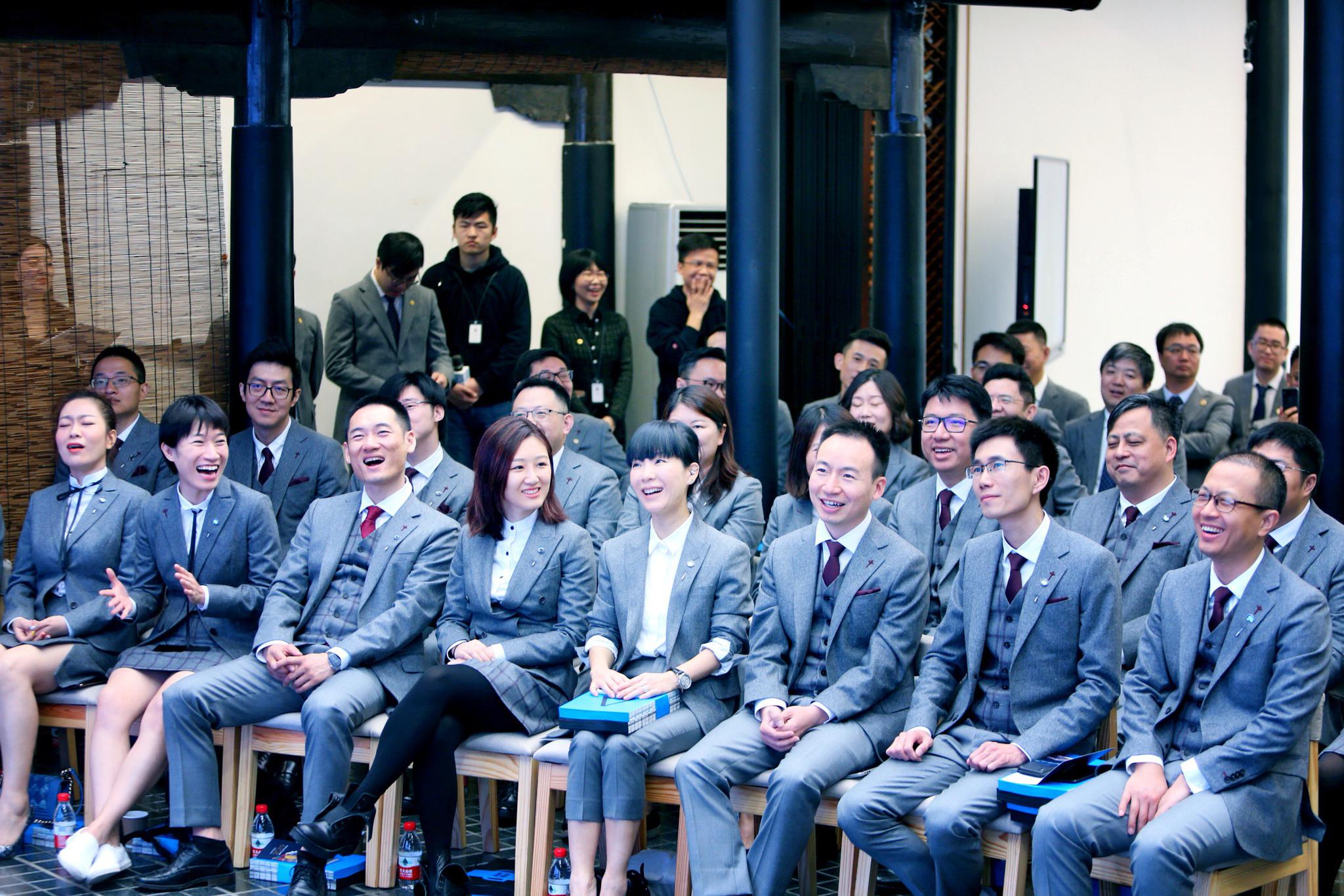 湖畔大学开学马云布置大作业创业者成绩体现在对社会的价值上