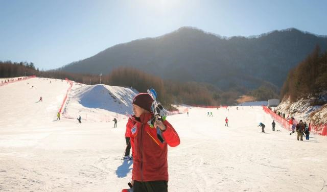 没有摔过跤的滑雪是不完整的的冬天,本溪云山滑雪