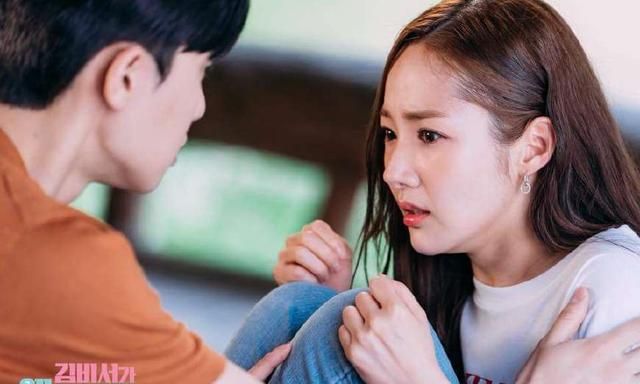 金助理为什么那样第七集英俊金助理雨中定情今晚撒糖