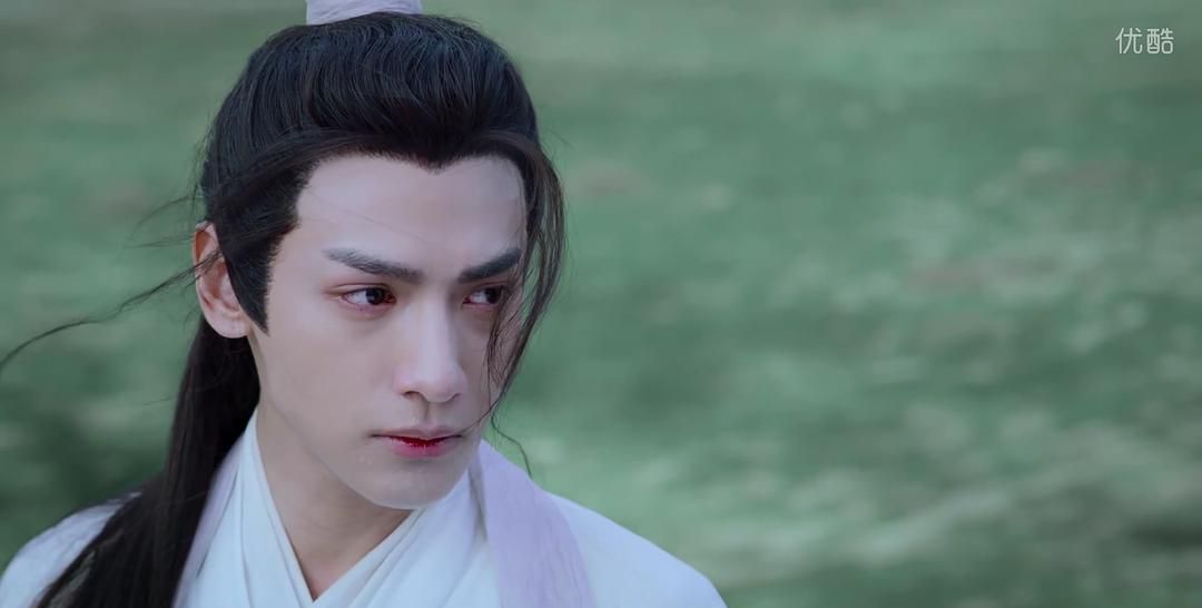 《烬如霜》中润玉流泪的10张剧照,第2张醒悟黑化