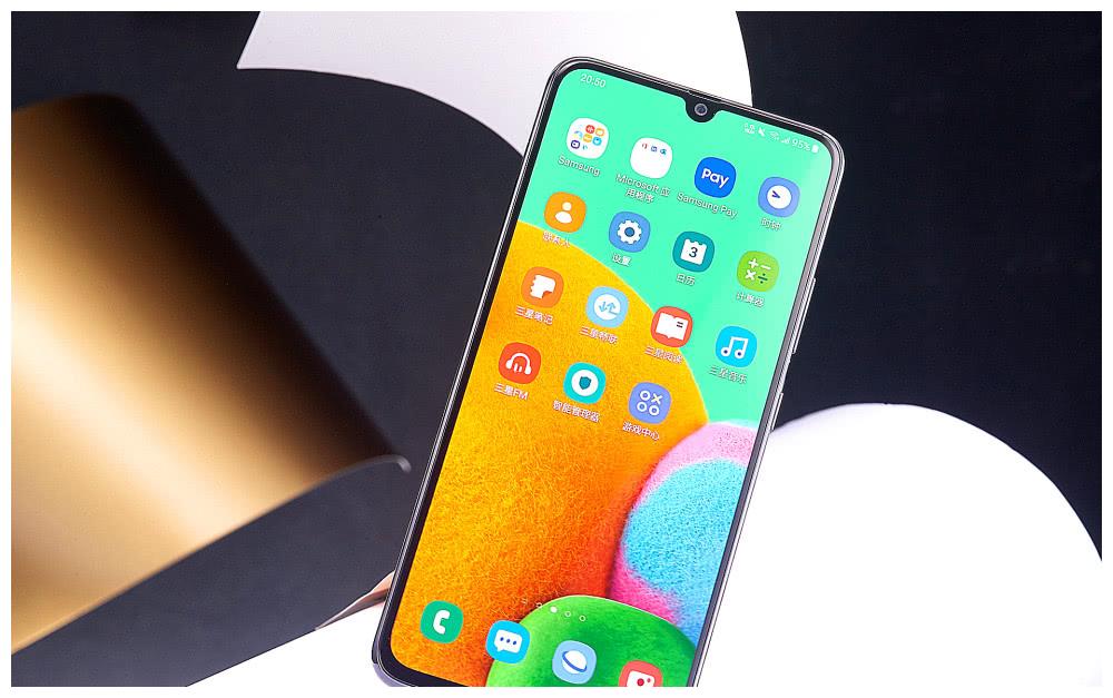 或许还是可以实现逆袭,原因就是三星a90 5g本身的细节很不错,硬件参数