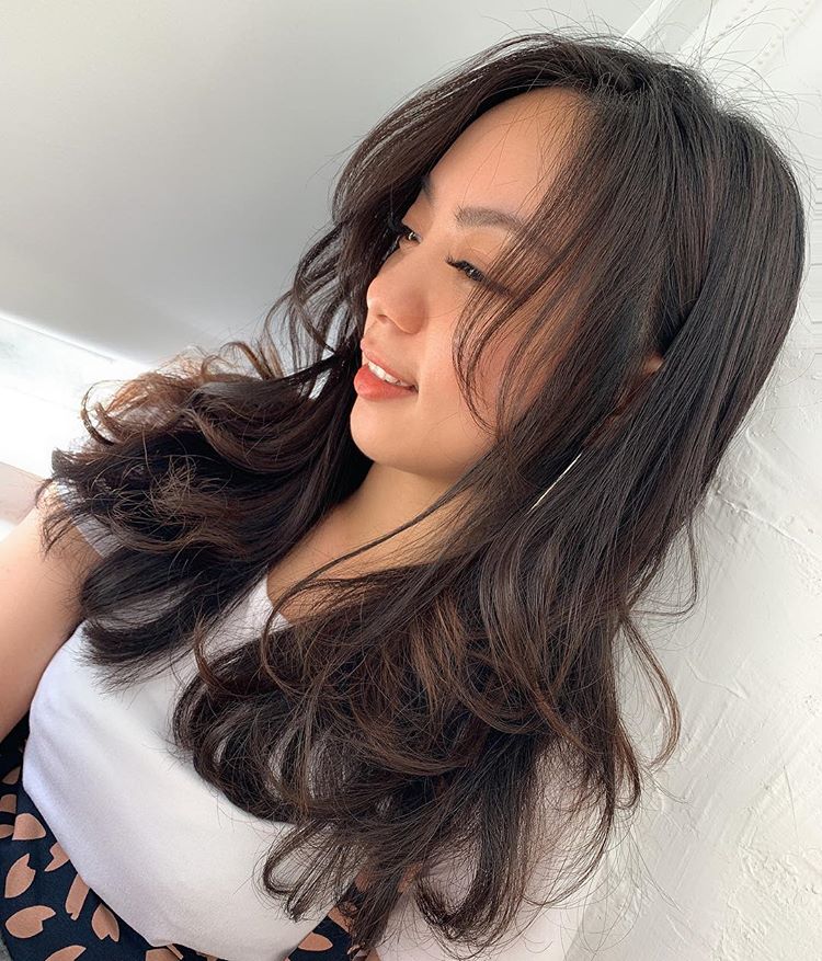 简单大方的微卷发造型烫,2019年女生都选择做这样的卷发