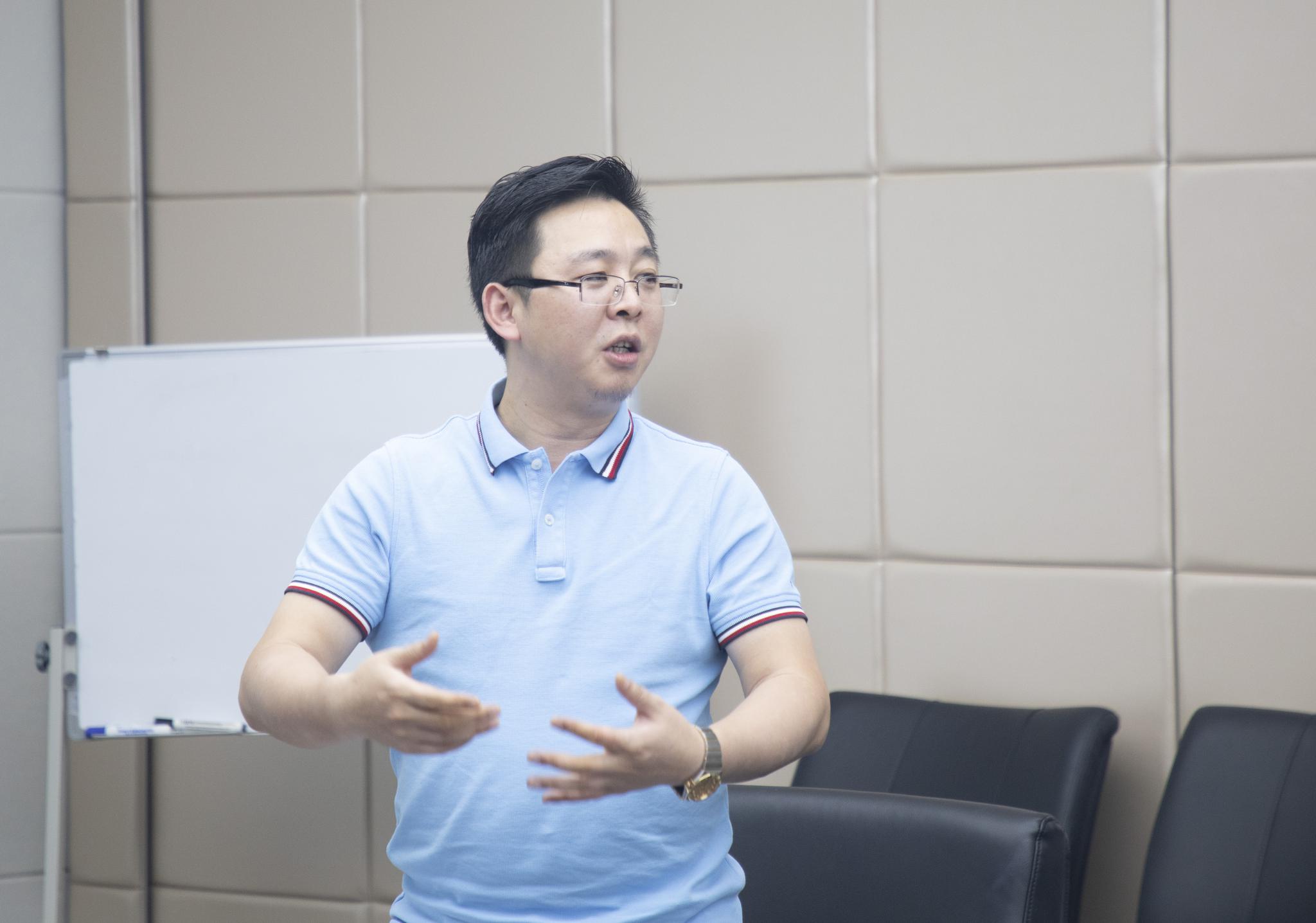 宁波市徽州商会会长会议在神首集团隆重召开