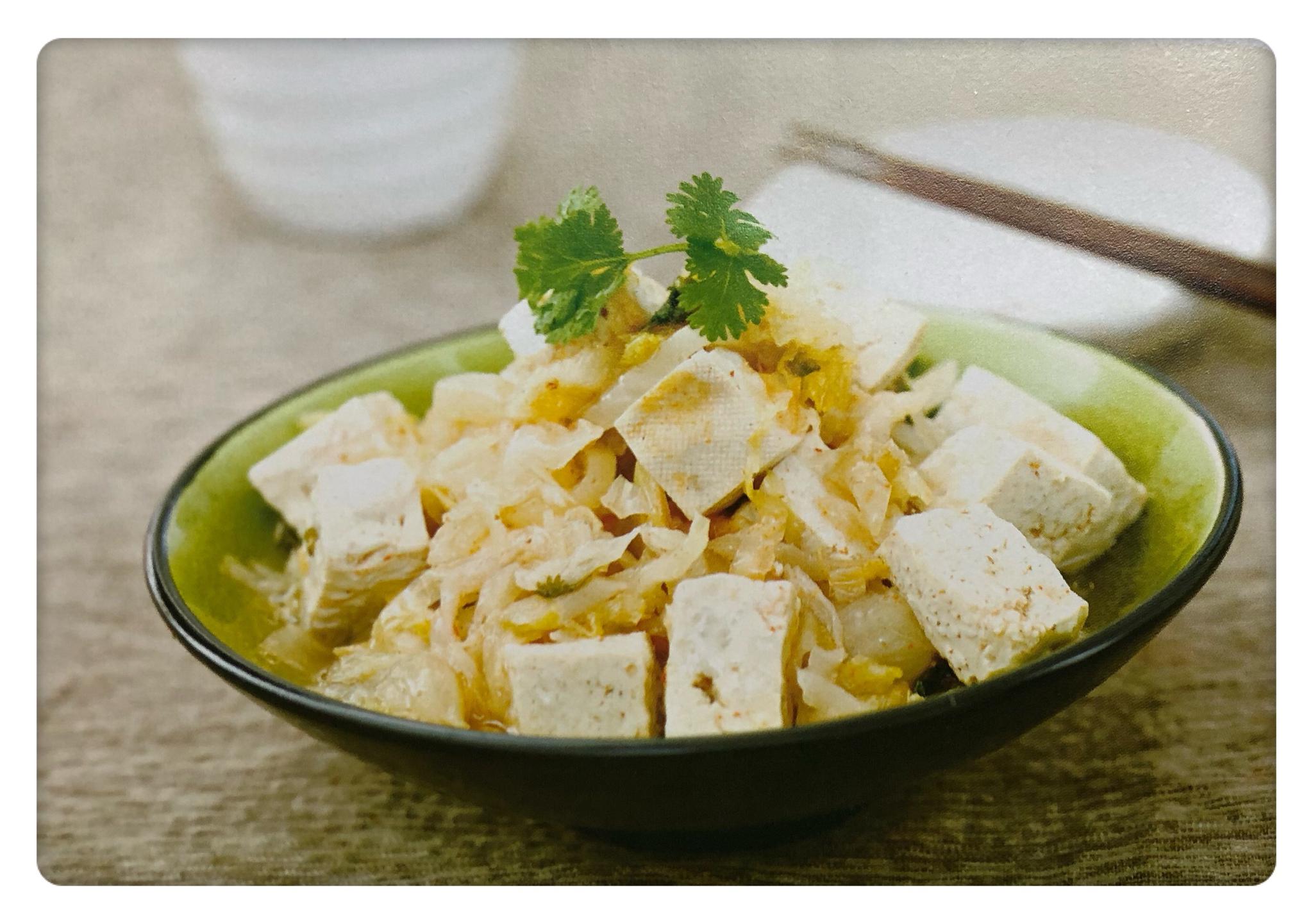 一份豆腐,一份春晓,一份豆芽,三份加起来就是一份高规格外卖