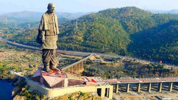 印度发生一场火灾差点殃及总理莫迪极具象征意义的团结雕像