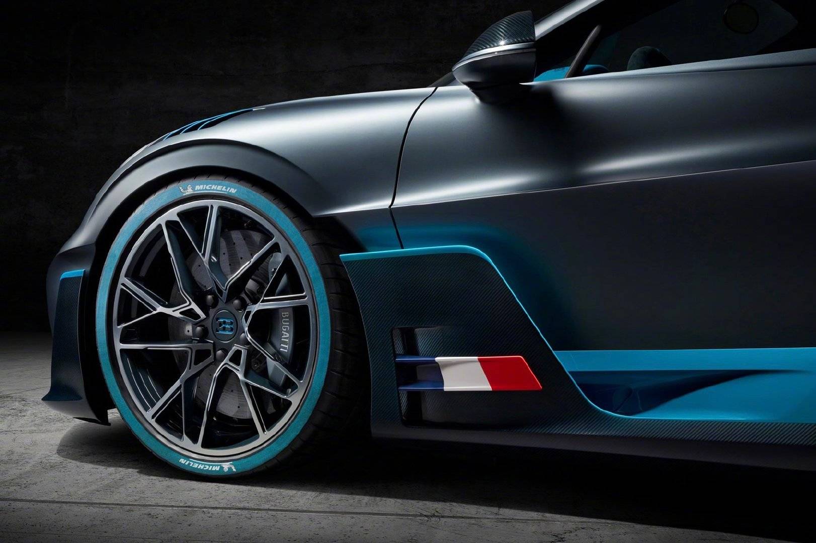 德国二手布加迪divo出售!报价750万美元比新车还贵!-新浪汽车