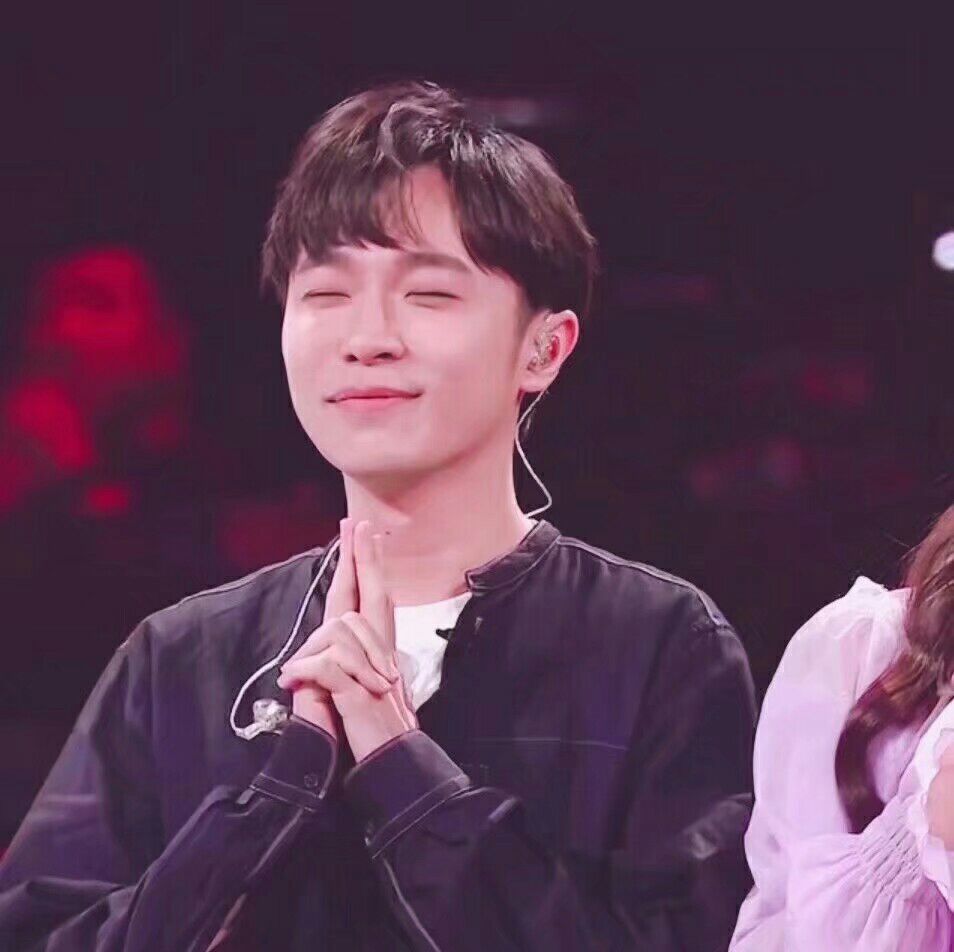 吴青峰:语文的诗歌恰好是你背的最熟的……奚梦瑶:数学的题型正好是你