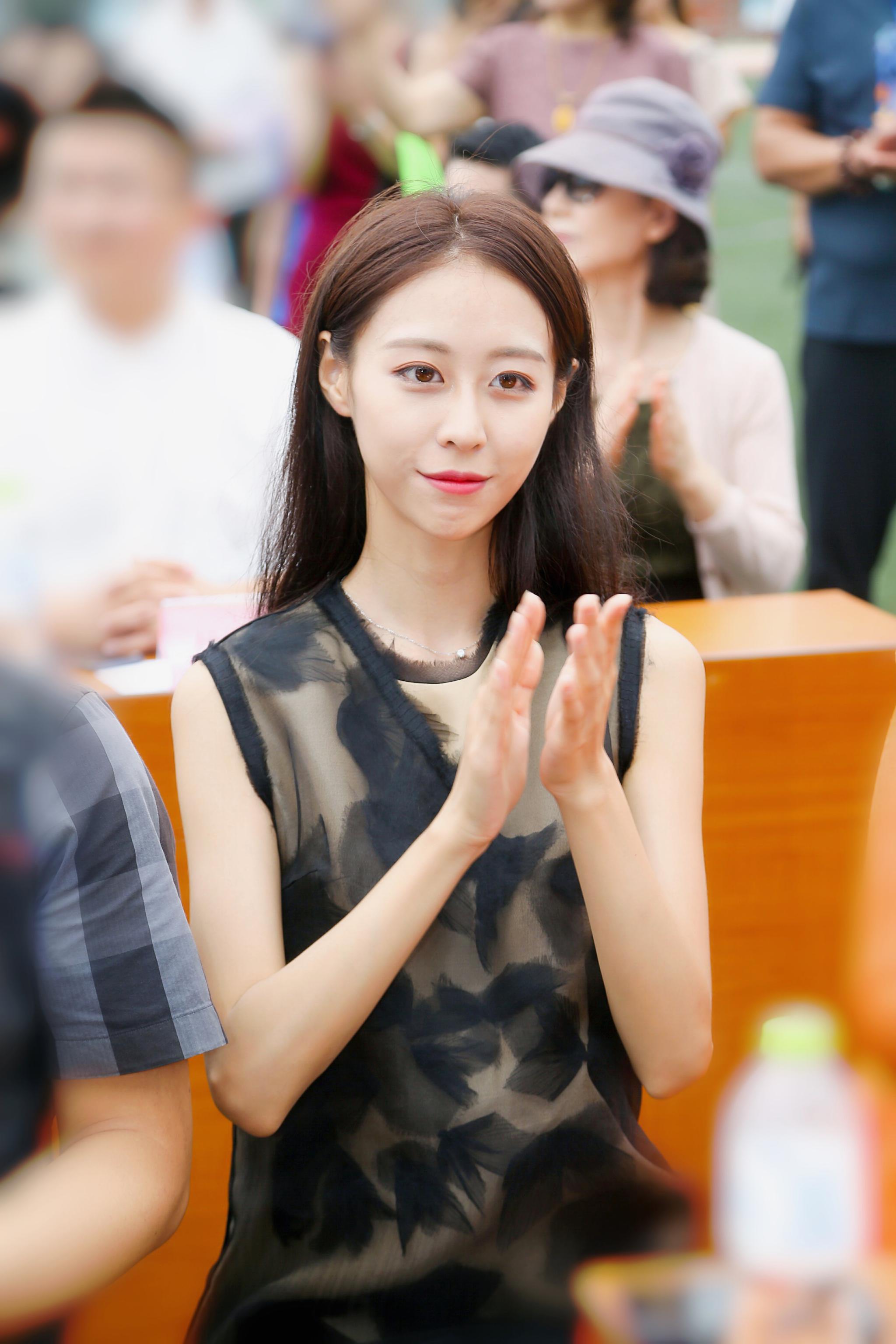 艺咖对话 | 左镜伯:先做好艺人,再做好演员