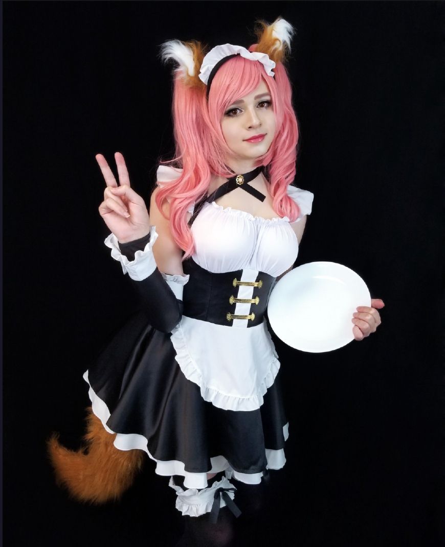 女装大佬sneaky再出cosplay新作玉藻前女仆