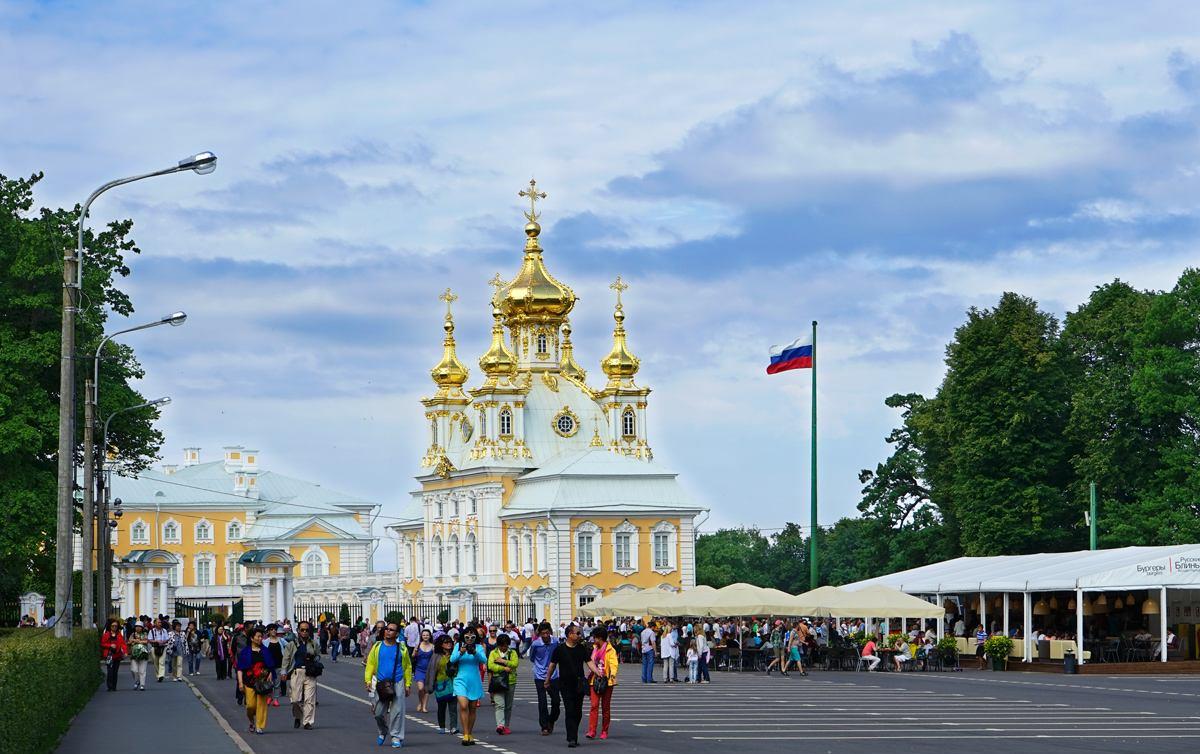 除中国外首个将汉语纳入高考的国家全国近6万人学习汉语