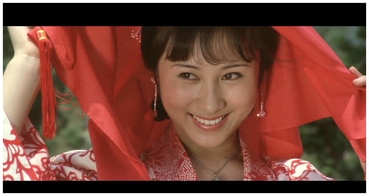 李连杰的"初恋情人",少林寺中的"牧羊女",单身至今成富婆!