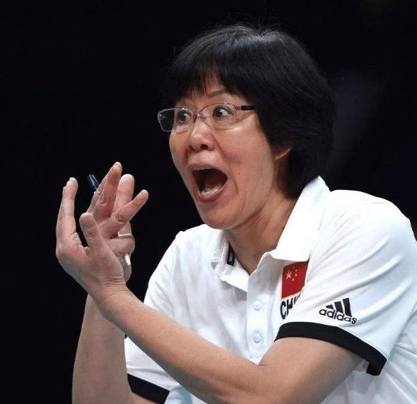 前女排二传杨锡兰现状: 退役后定居瑞士, 现儿女双全生活很幸福