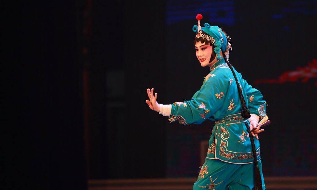 舞台摄影十字坡