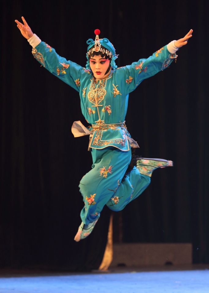 舞台摄影:《十字坡》