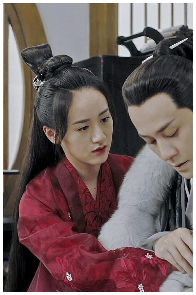 《听雪楼》袁冰妍秦俊杰美图分享,"人中龙凤"感觉与原著不符啊