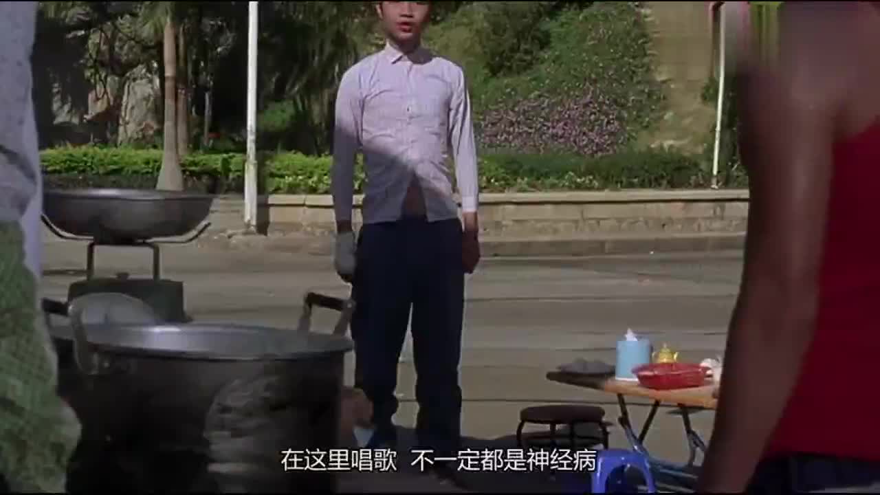 酱爆让大家跳起了神舞,舞姿不逊色于骑马舞,high爆了