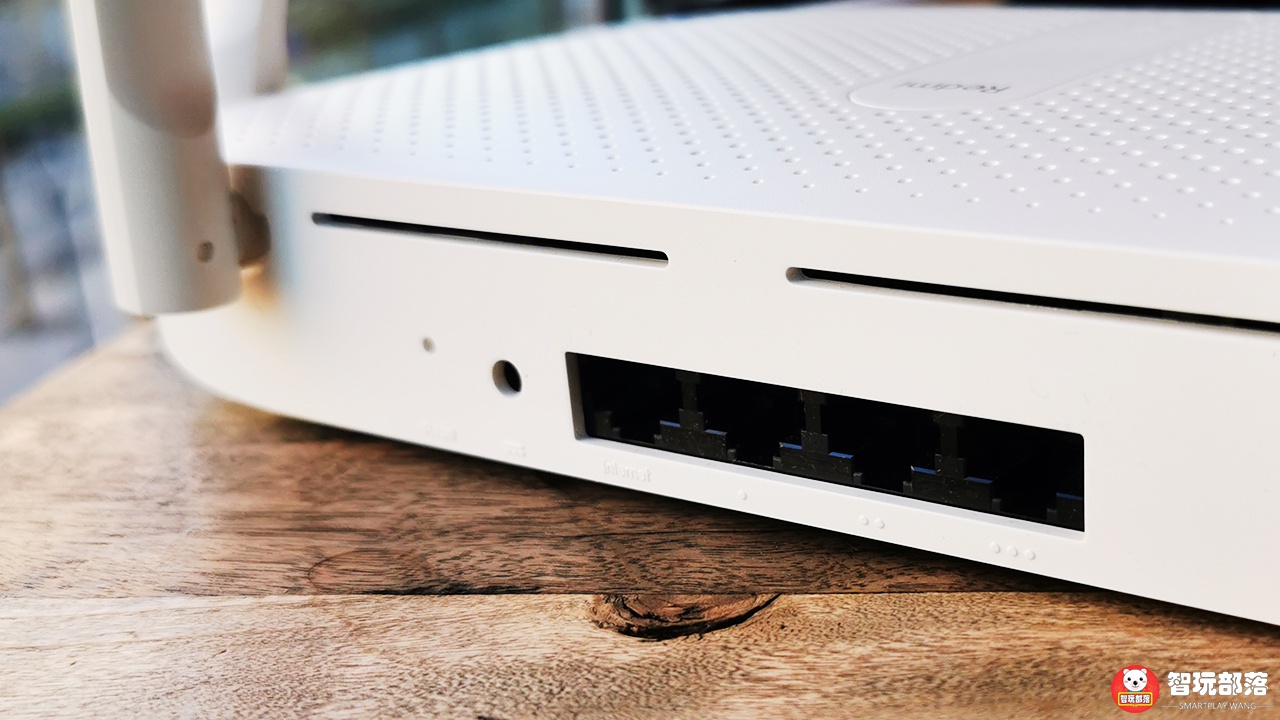 redmi路由器ac2100开箱图赏两千兆级别内置网易uu游戏加速器