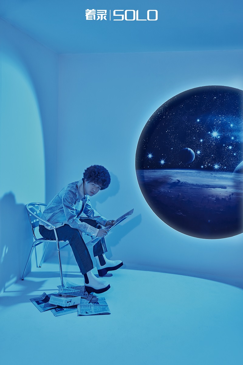 包贝尔长发造型出镜时尚大片 尽显独特有趣灵魂