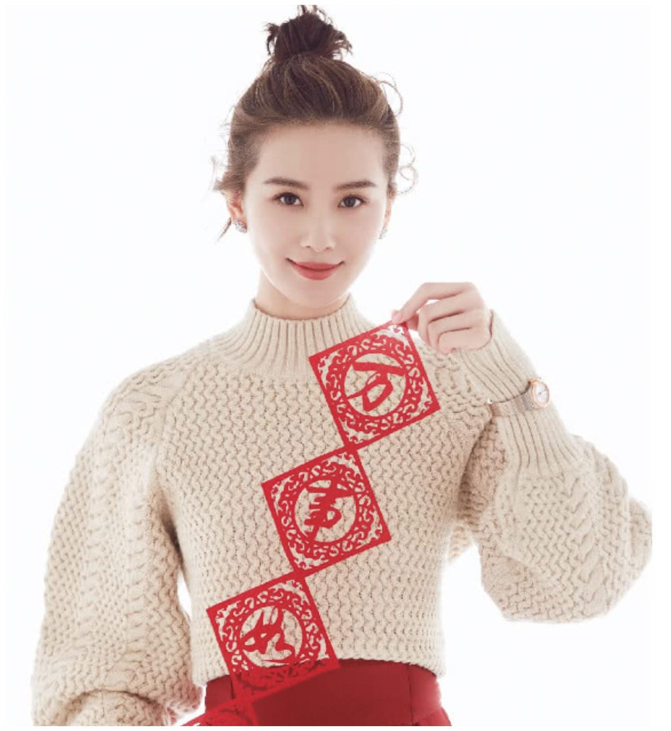 刘诗诗孕后晒照,颜值逆天无法低调,丸子头发型美似18岁